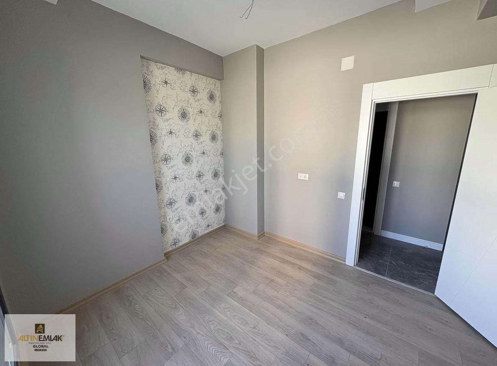 Altın Emlak'tn Denize 2.parsel Full Manzaralı Aquparklı 2+1 - Görsel 15