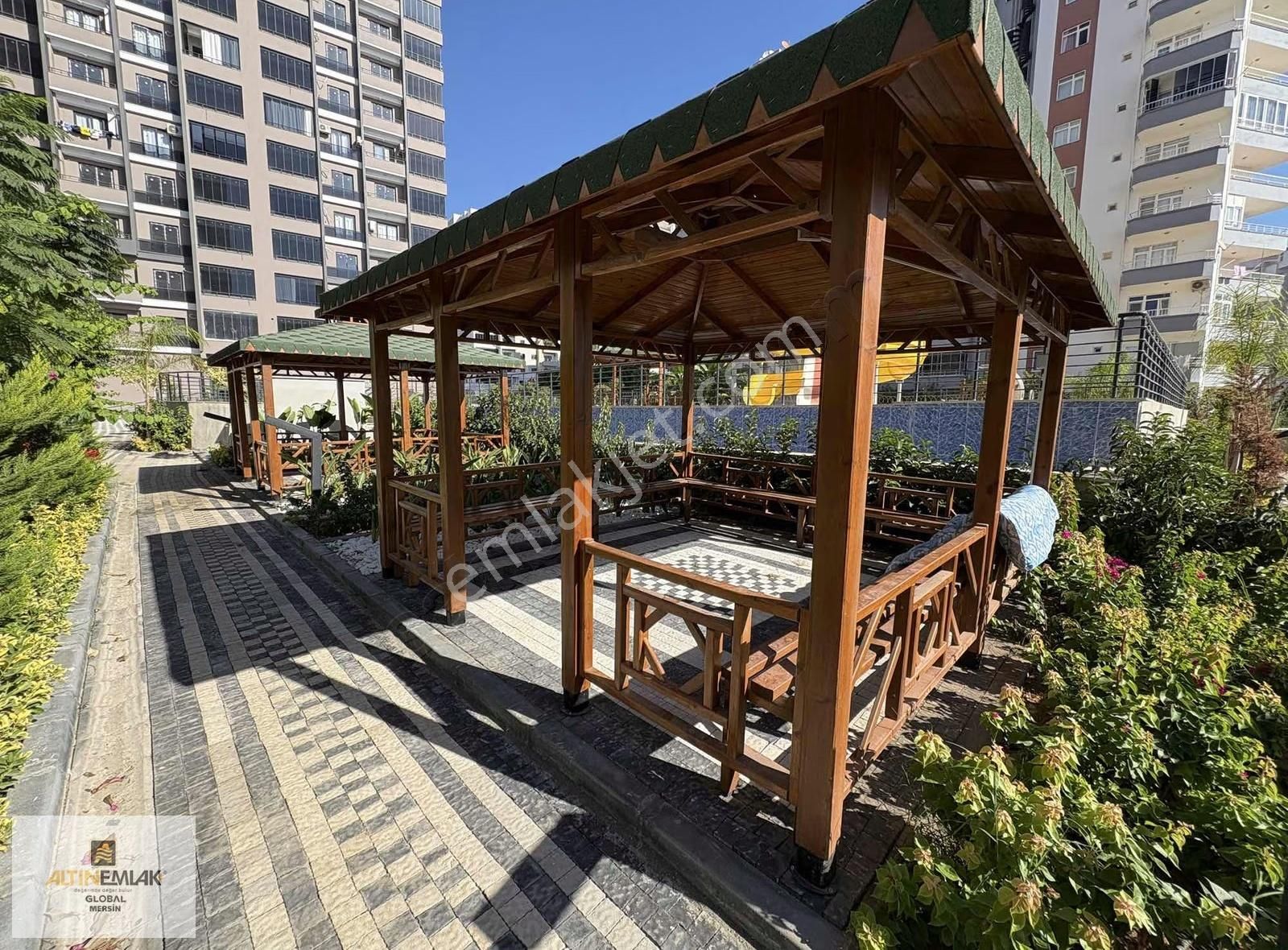 Altın Emlak'tn Denize 2.parsel Full Manzaralı Aquparklı 2+1 - Görsel 10