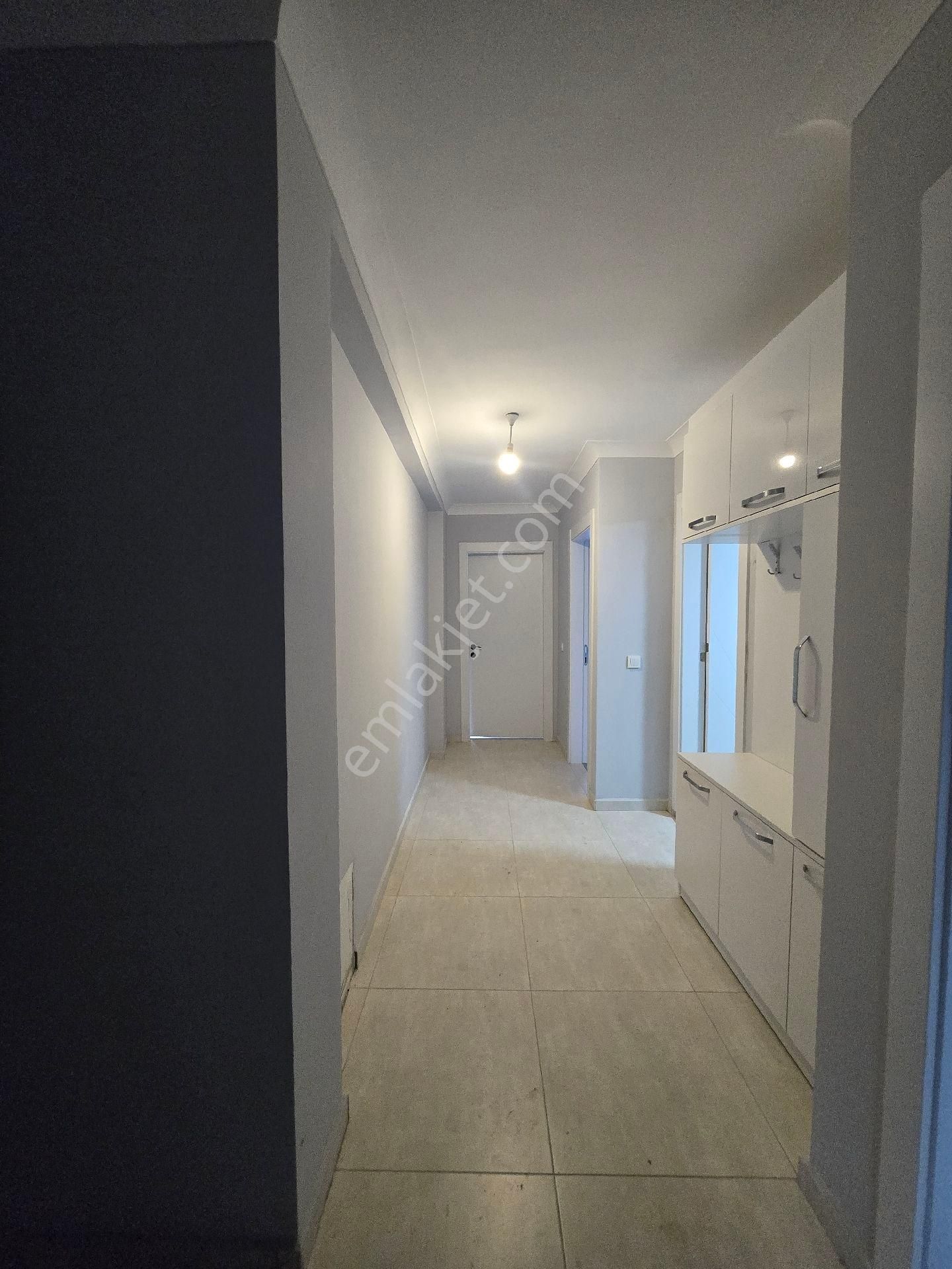 Okul Ve Çarşı Bölgesine Yakın Kiralık Lüks Daire - Görsel 4