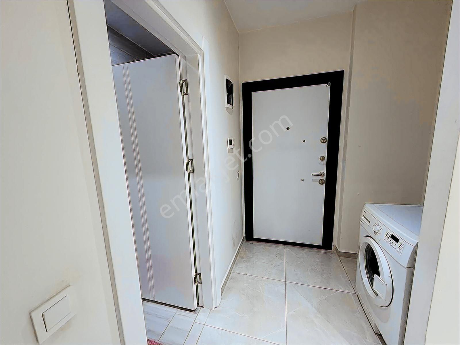 Avsallarda Lüks Sitede 1+1 Eşyalı Kiralık - Görsel 25