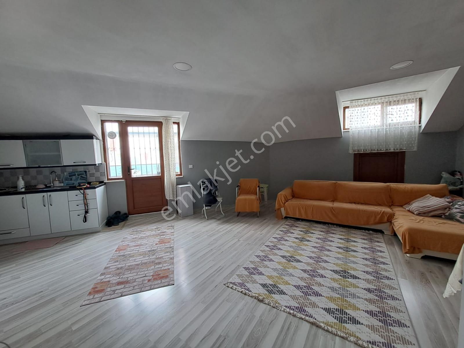 Küçükçekmecede Satılık Dubleks,panoramık Göl&deniz Manzaralı, Teraslı,(çift Daireye)dönüştürülebilir - Görsel 28