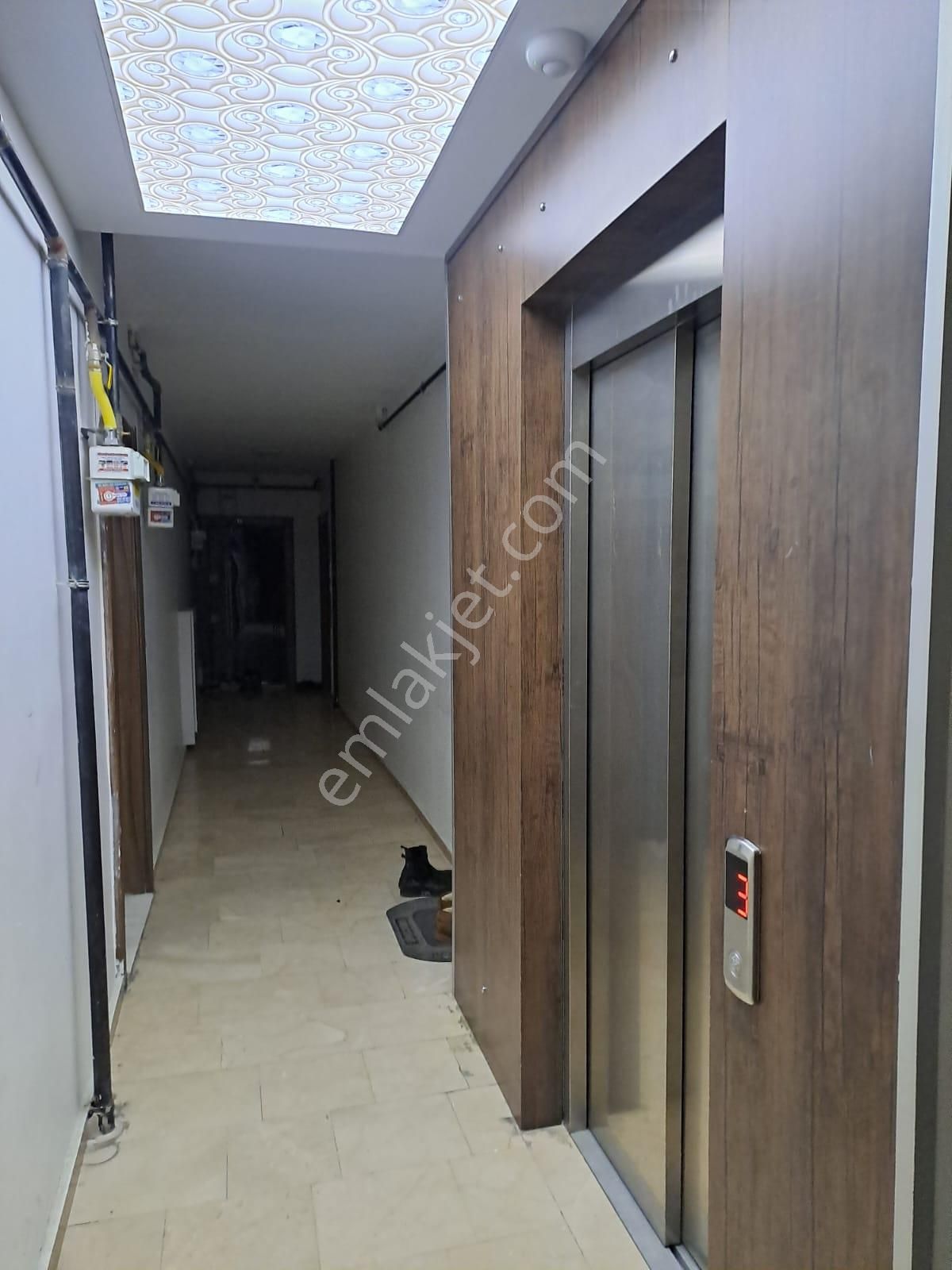 Küçükçekmecede Satılık Dubleks,panoramık Göl&deniz Manzaralı, Teraslı,(çift Daireye)dönüştürülebilir - Görsel 9