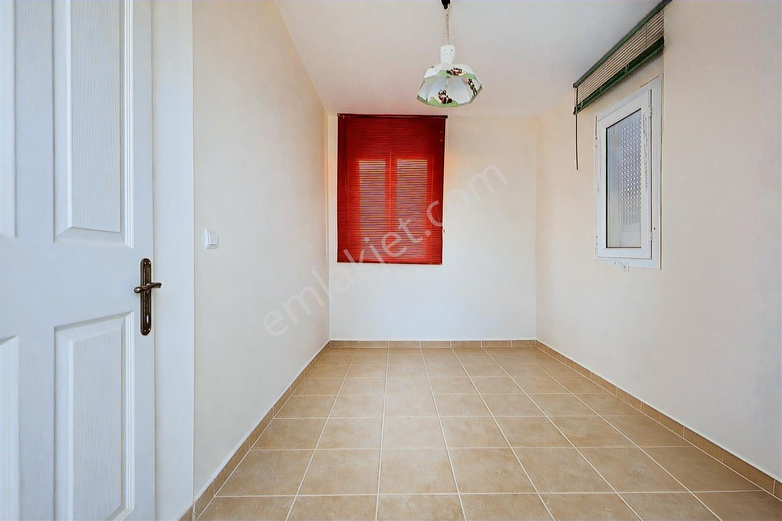 Bodrum Milas Güllük'te Panoramik Deniz Manzaralı Triplex Villa - Görsel 19