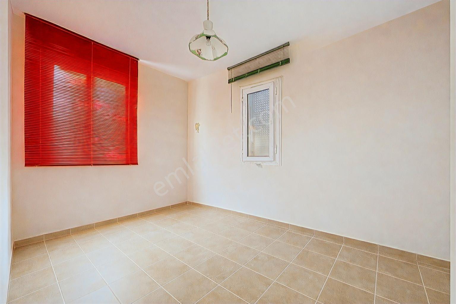 Bodrum Milas Güllük'te Panoramik Deniz Manzaralı Triplex Villa - Görsel 18