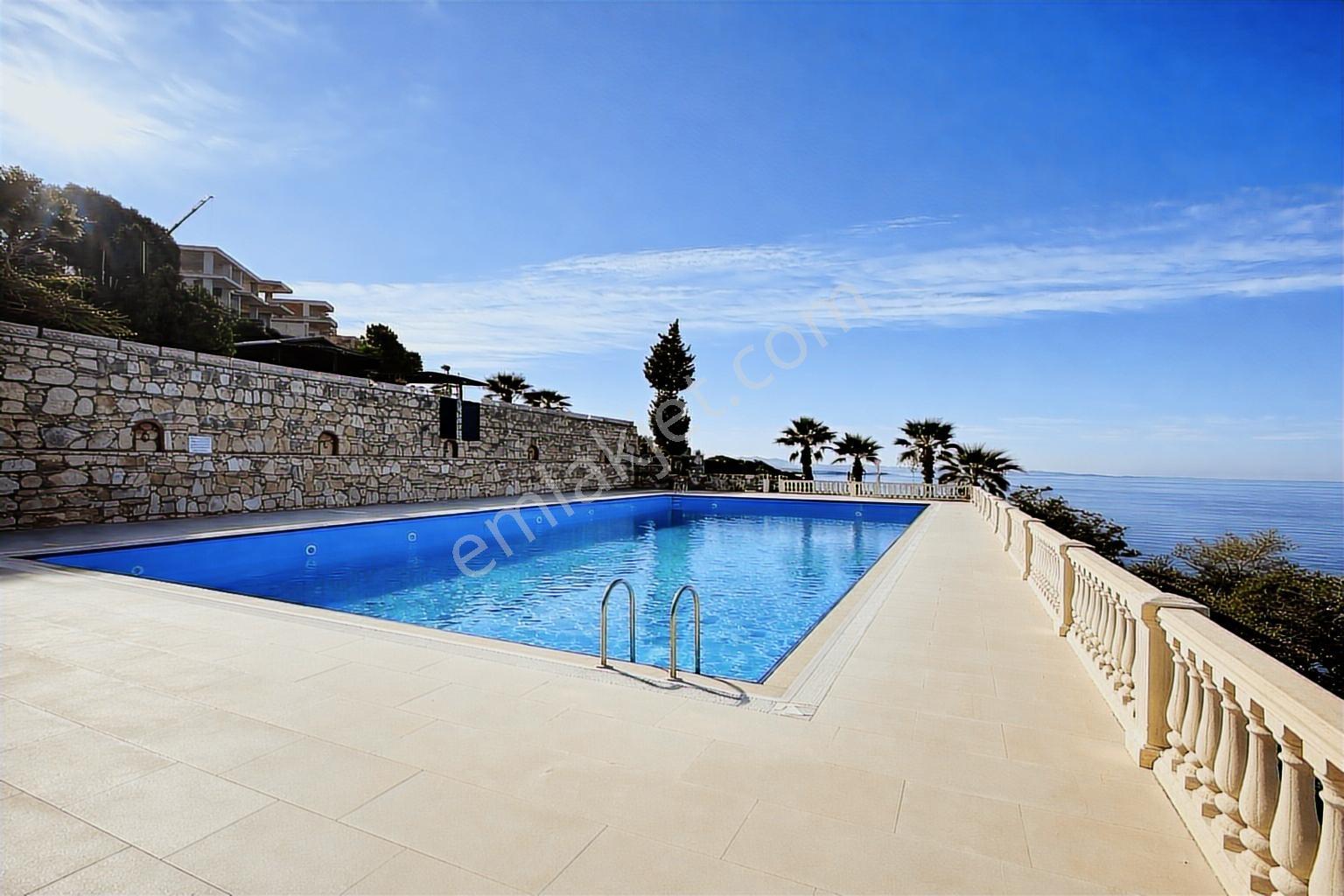 Bodrum Milas Güllük'te Panoramik Deniz Manzaralı Triplex Villa - Görsel 5