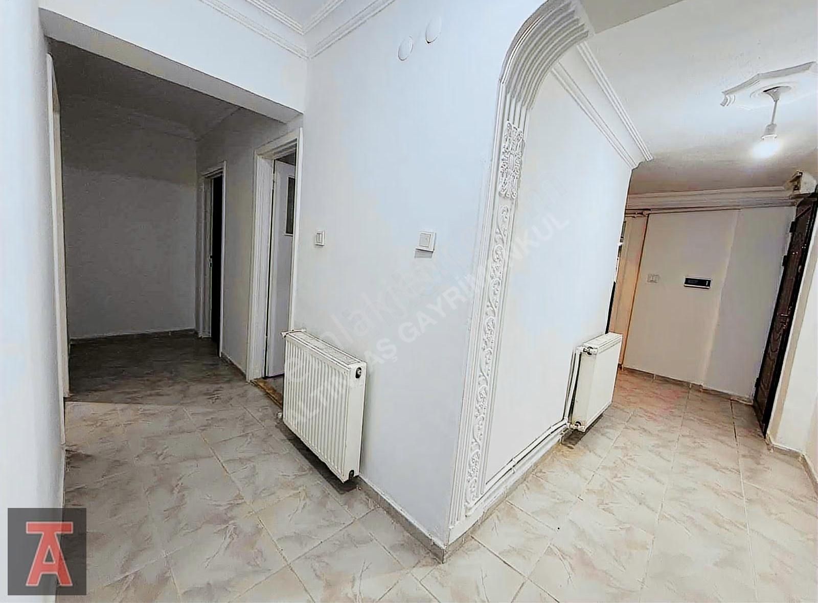 Alsancak Mah'de Cadde Üzeri Masrafsız G.metrekare 4+1 Daire - Görsel 14