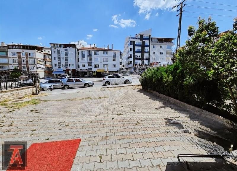 Piyade Mah.atilla Eşer Caddesi Üzerinde Kiralık Dükkan - Görsel 20