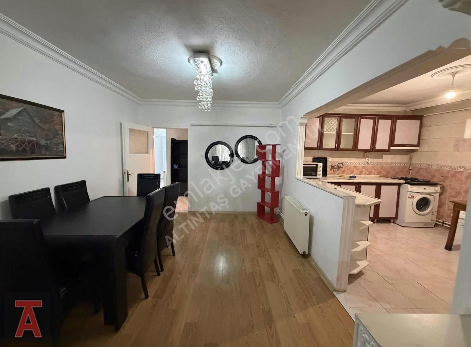 Alsancak'ta Merkezi Lok.eşyalı 4+1 Kiralık - Görsel 8