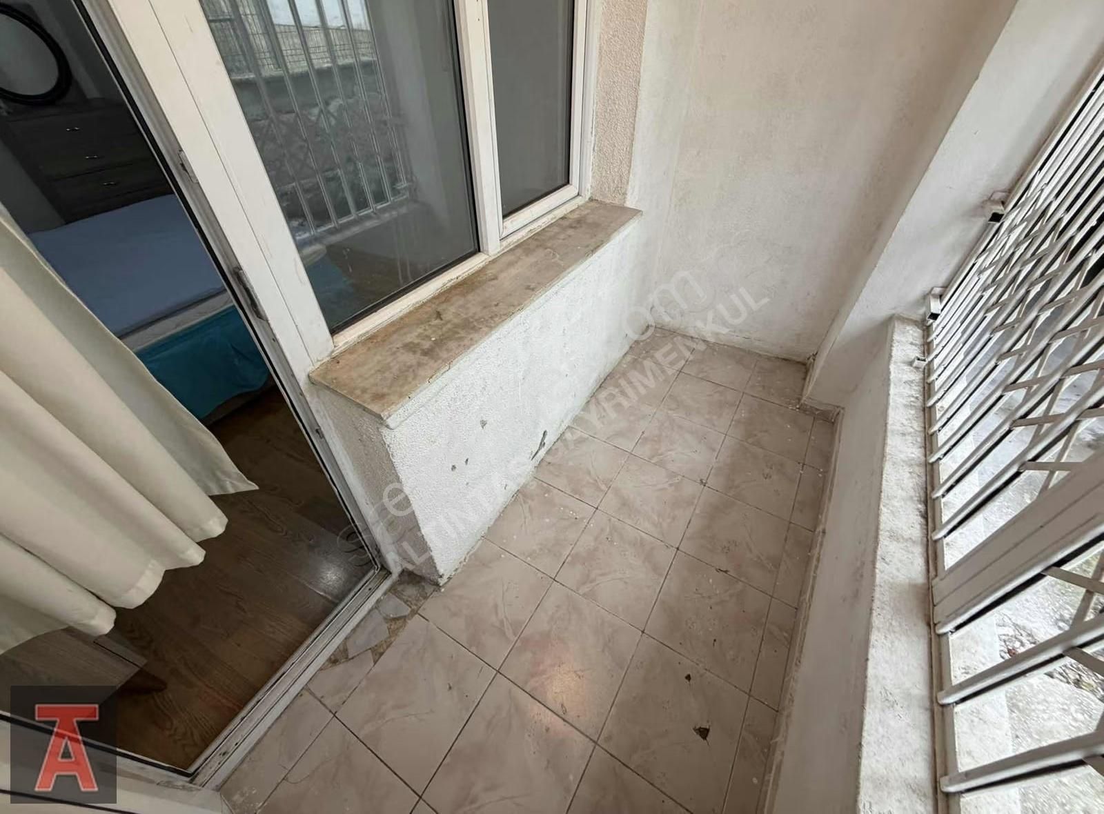 Alsancak'ta Merkezi Lok.eşyalı 4+1 Kiralık - Görsel 14