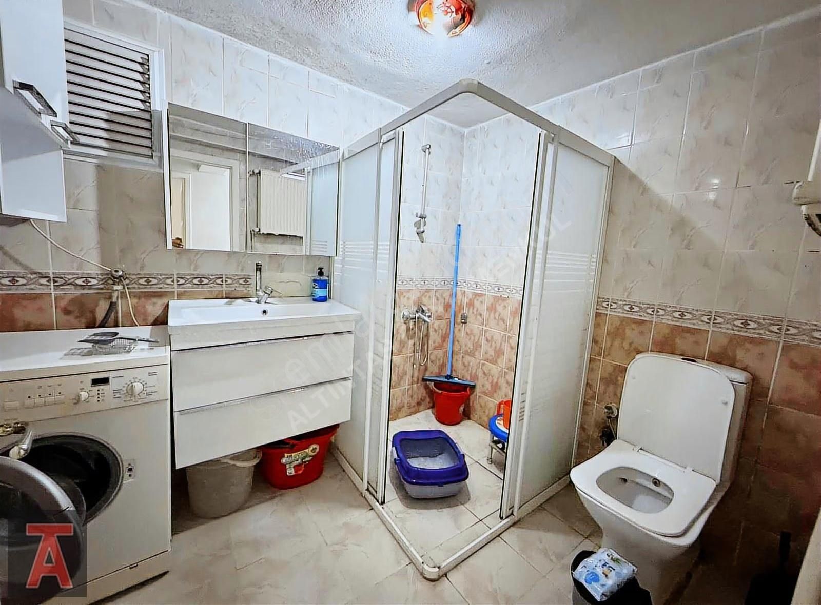 Alsancak'ta Merkezi Lok.eşyalı 4+1 Kiralık - Görsel 9