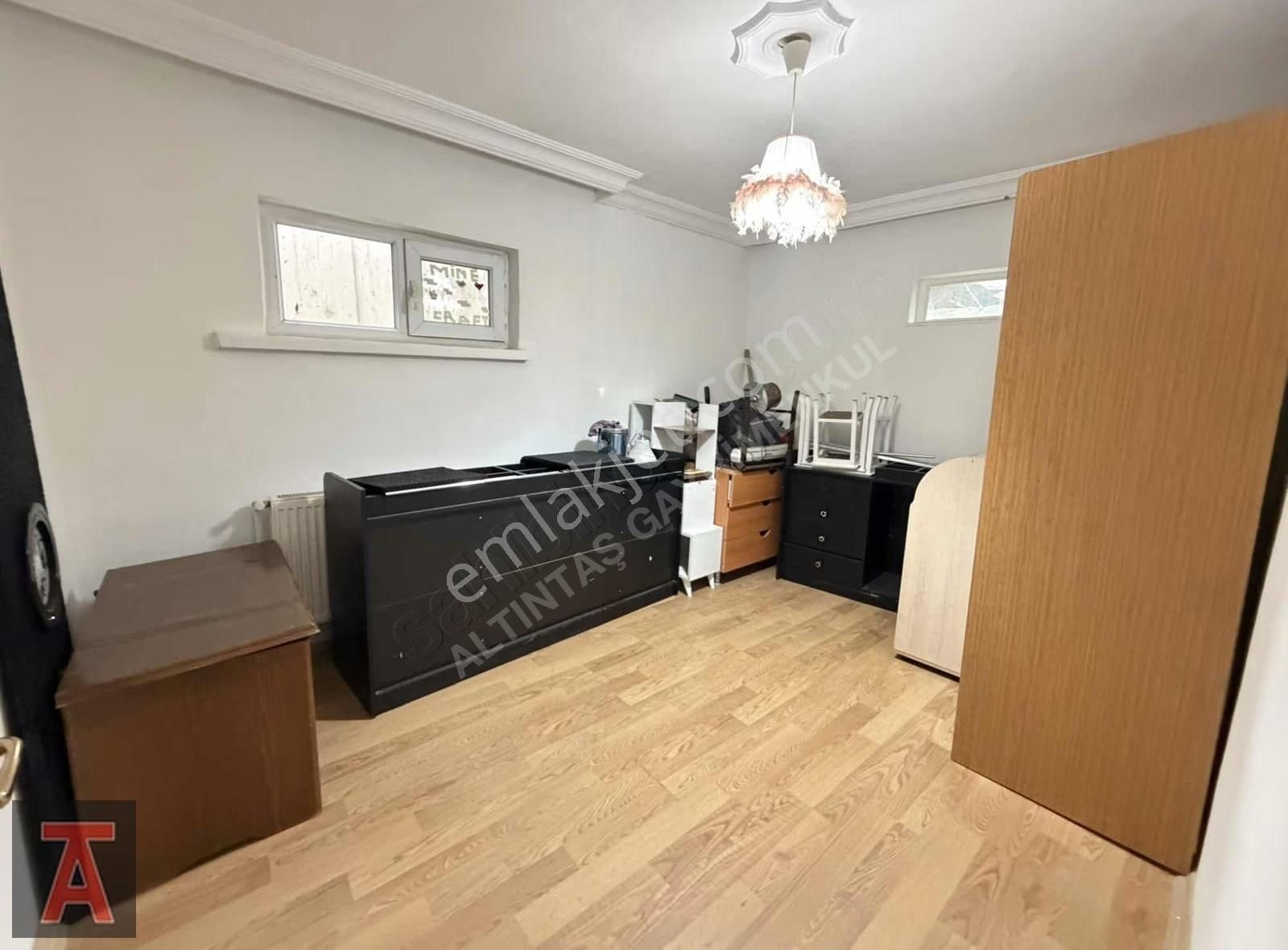 Alsancak'ta Merkezi Lok.eşyalı 4+1 Kiralık - Görsel 10