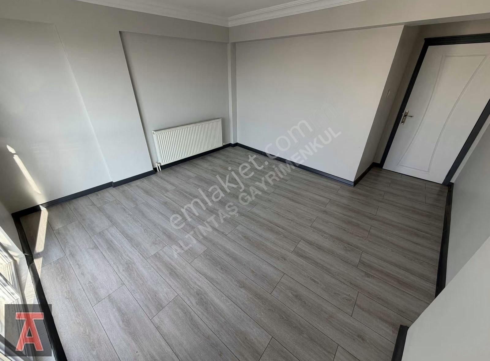 İstasyon Mahallesi Ara Kat Panoramik Manzaralı Masrafsız 3+1 - Görsel 14