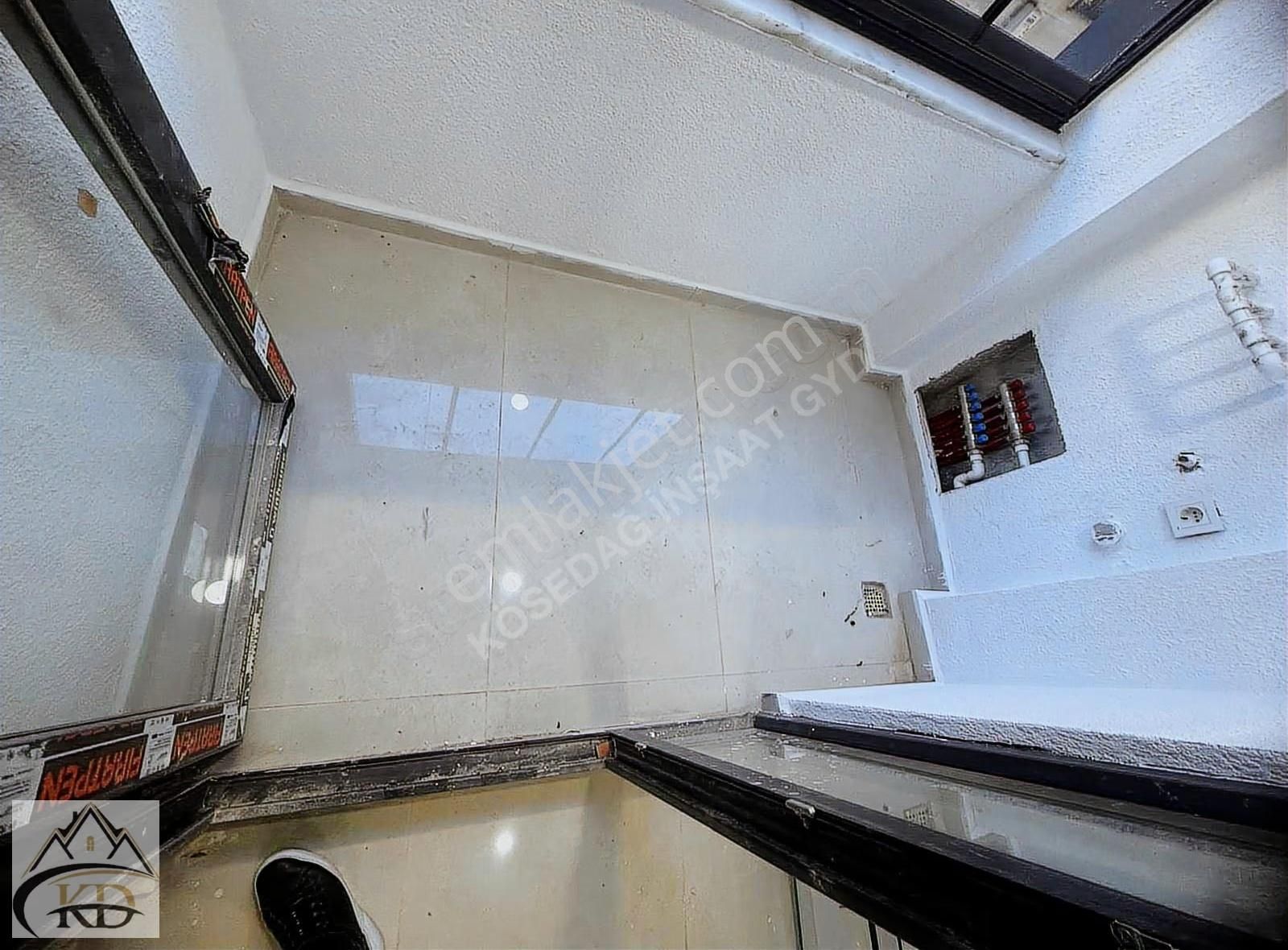 Kösedağ İnş. G.o.p. Çukurçeşme Cad. Dibinde Sıfır 2+1 90m2 2.kat - Görsel 9