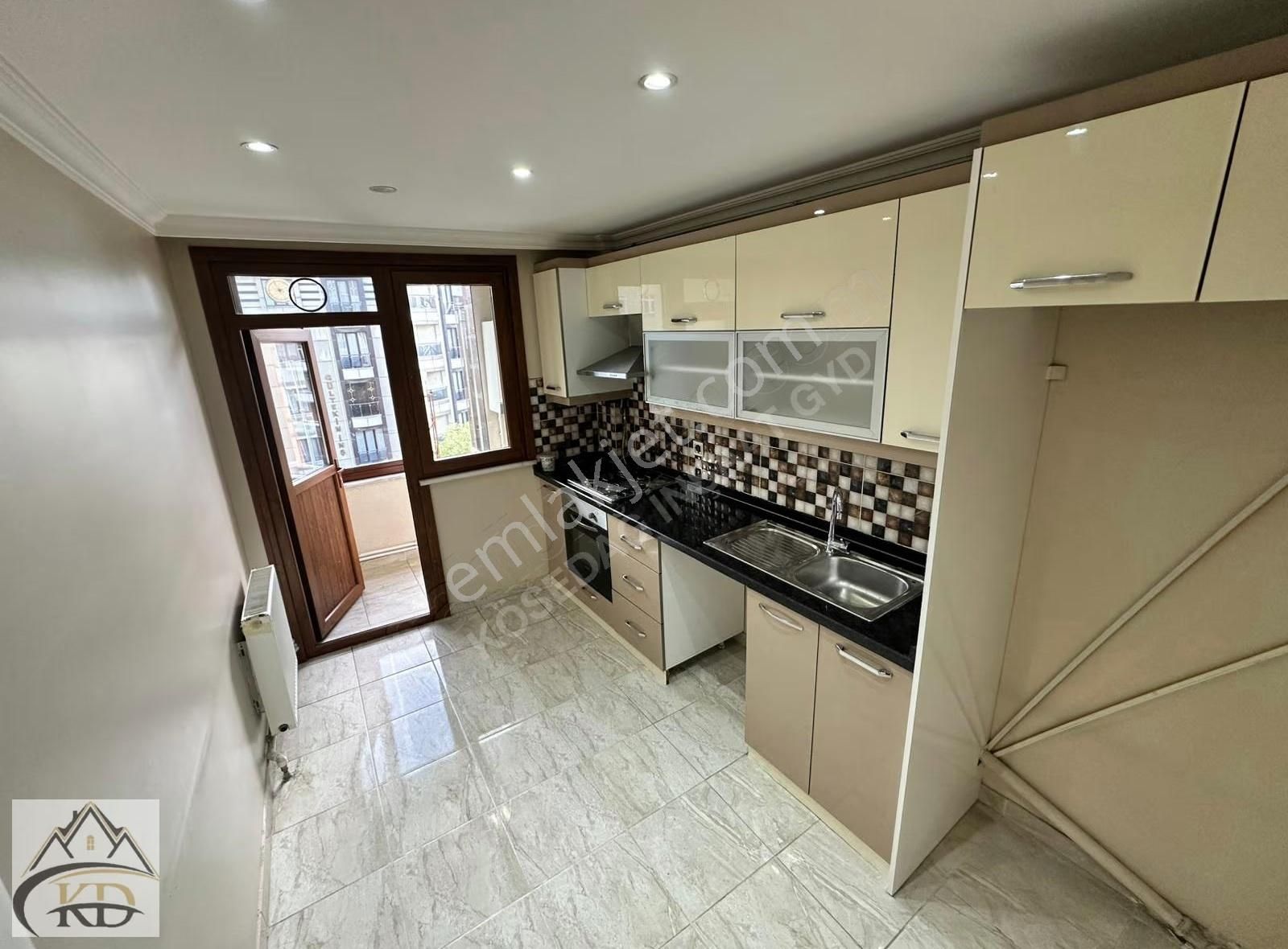 Kösedağ İnş. Ordu Cad. Site İçerisinde Satılık 3+1 125m2 3.kat