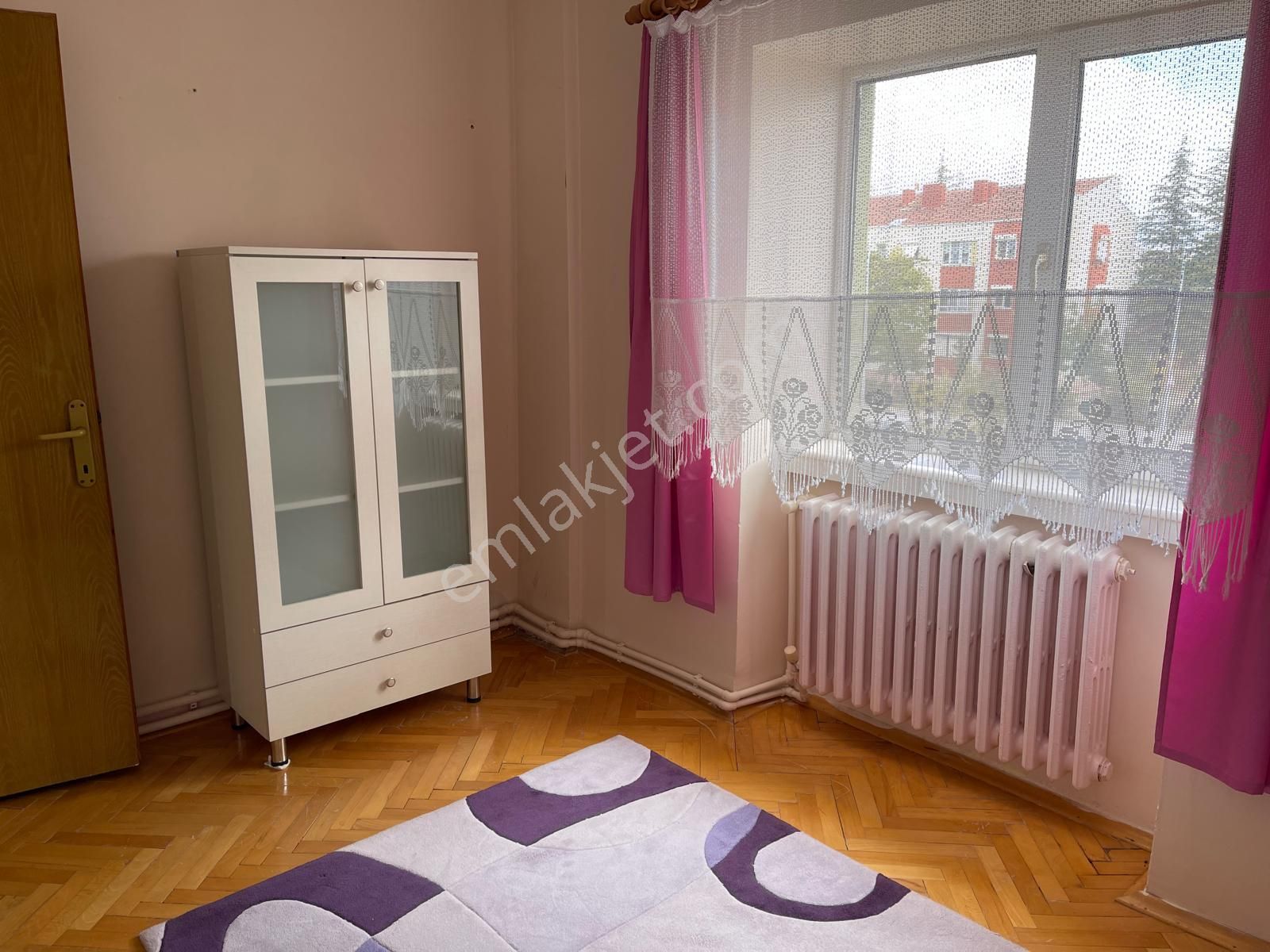 Sultandere, Cadde Üstü, Site İçi, Full Eşyalı, Kiralık 3+1 Daire