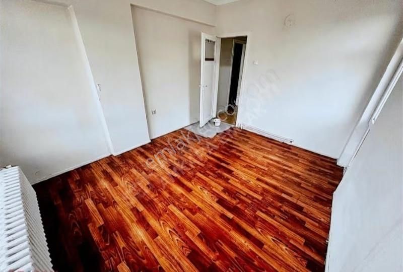 Ankara Emlaktan Bağlar Cd.üzeri Üst Kat Kombili Kiralık Daire - Görsel 14