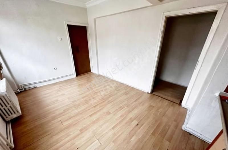 Ankara Emlaktan Bağlar Cd.üzeri Üst Kat Kombili Kiralık Daire - Görsel 2