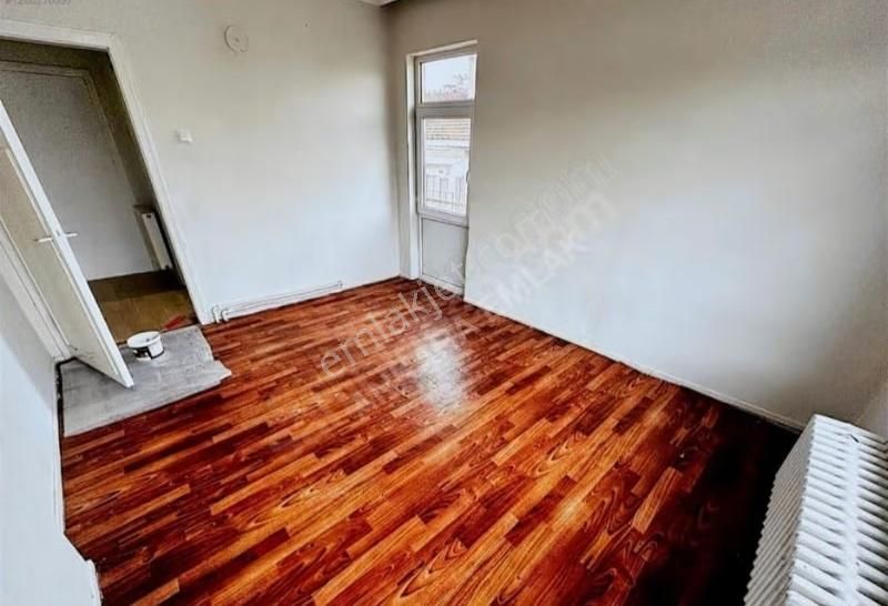 Ankara Emlaktan Bağlar Cd.üzeri Üst Kat Komili Satılık Daire - Görsel 10