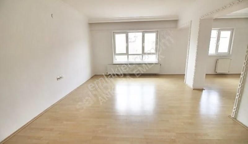 Ankara Emlak'tan Şahinler Sokakta Satılık Yapılı 4+1 Dubleks - Görsel 12