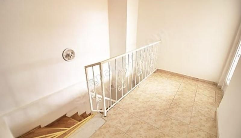 Ankara Emlak'tan Şahinler Sokakta Satılık Yapılı 4+1 Dubleks - Görsel 4