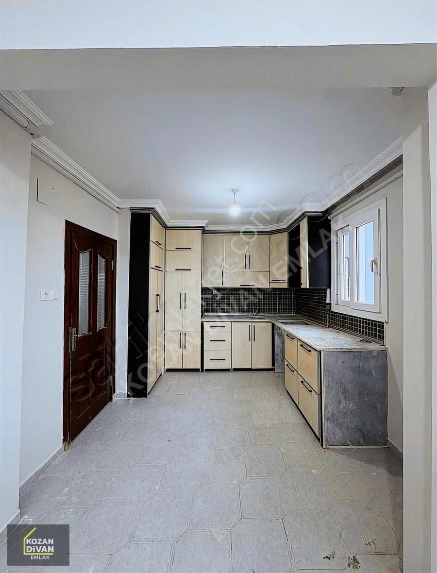 Kozan Divan Emlak'tan Otogara Komşu Kapalı Mutfak 3+1 - Görsel 8