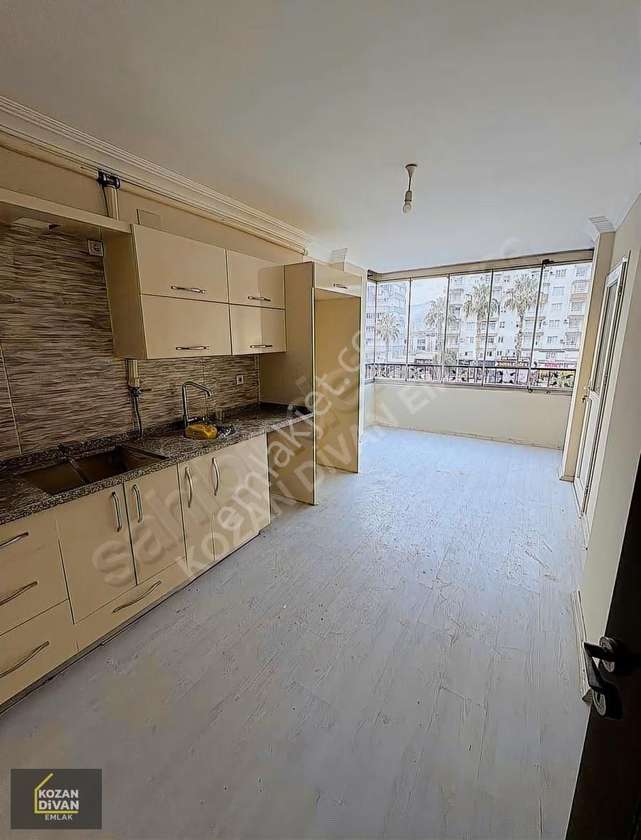 Kozan Divan Emlak'tan Göç Yolunda Kapalı Mutfak 3+1 - Görsel 11