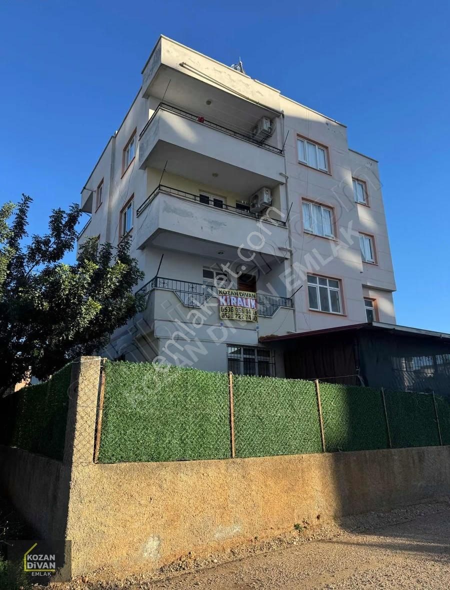 Kozan Divan Emlak'tan Ak Cami Yanı Kombili Müstakil - Görsel 4