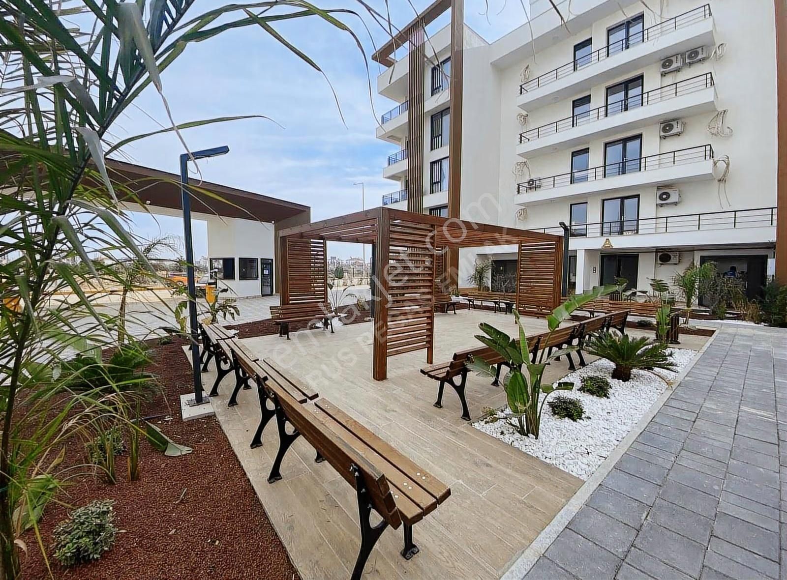 Döşemealtı Rengi Antalya Lüks Satılık 2+1 Daire - Görsel 2