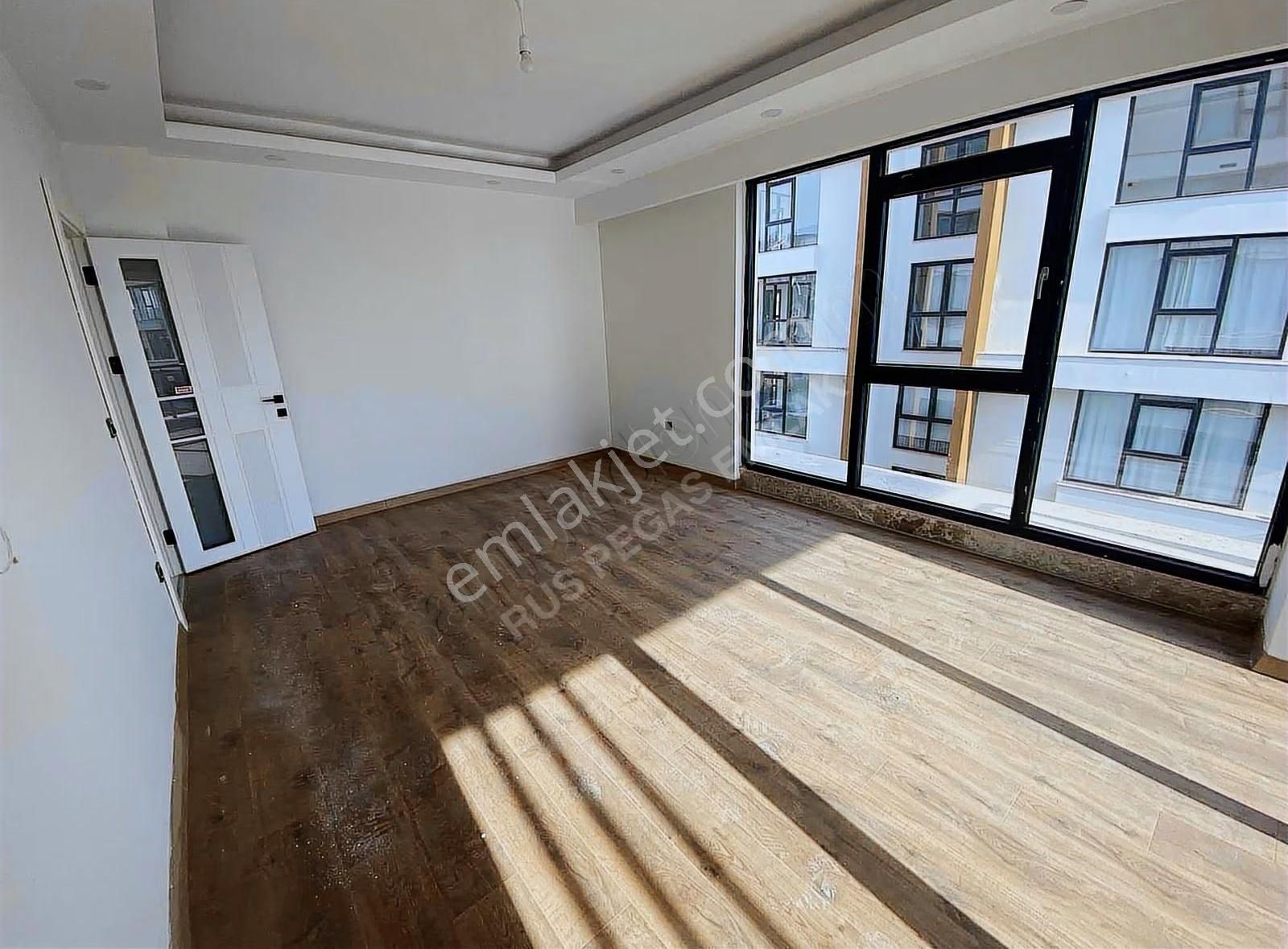 Döşemealtı Rengi Antalya Lüks Satılık 2+1 Daire - Görsel 13