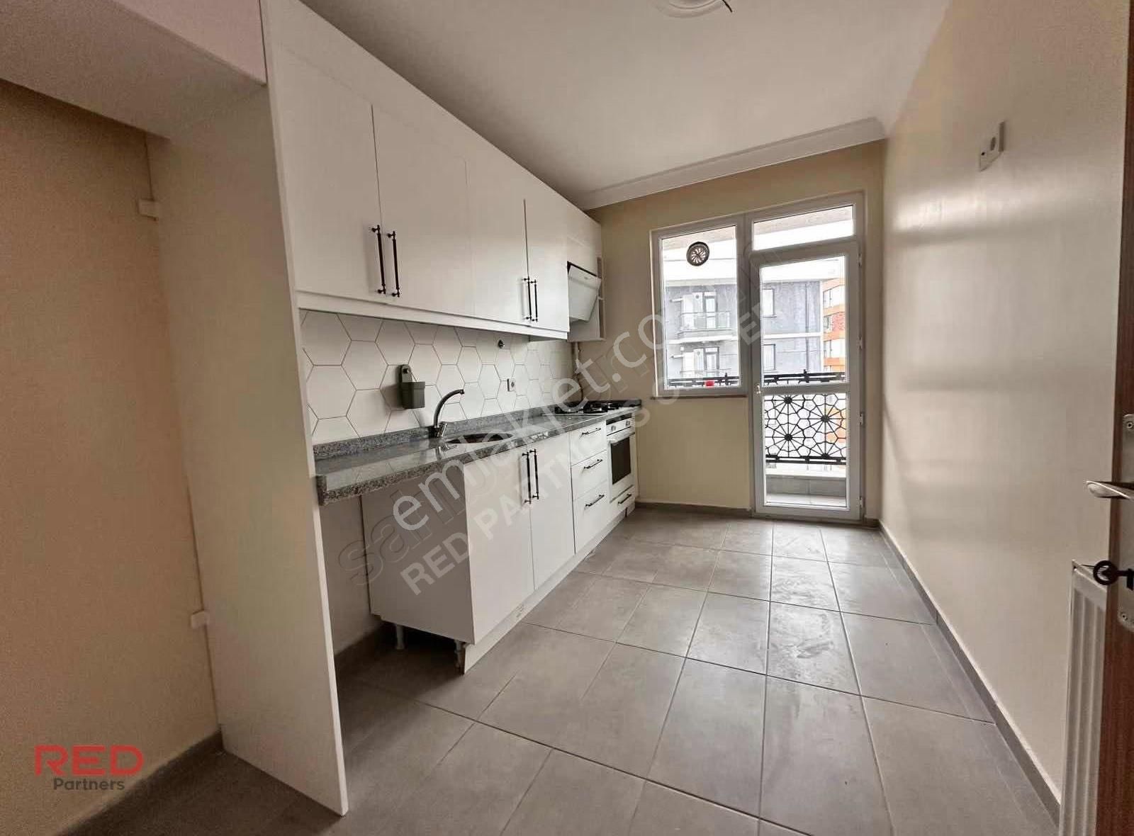 Kiralık Turkuaz Sitesi Arakat Boyalı Temiz 2+1 Daire - Görsel 2