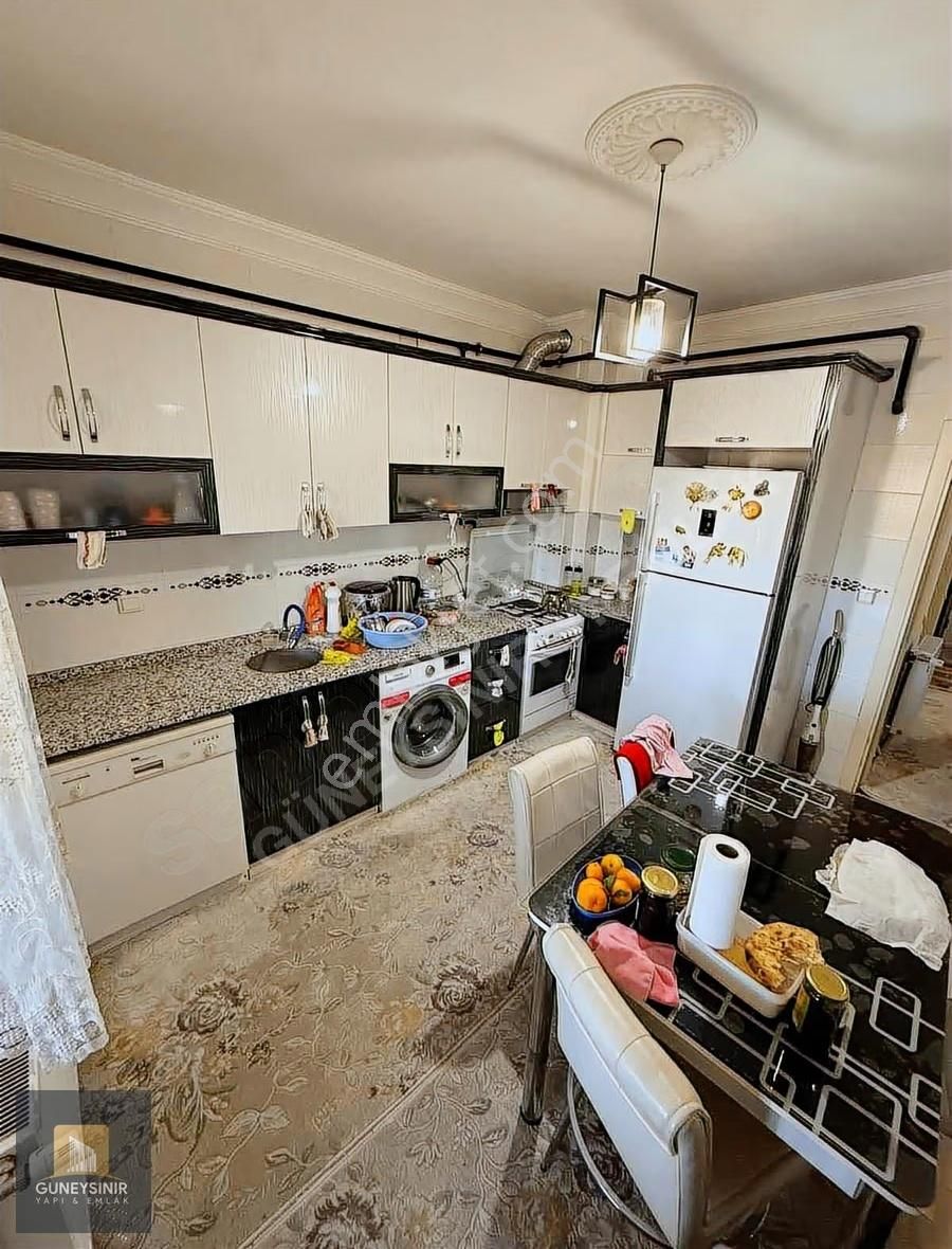 Altıyol Kavşagı Yakını Arakat 3+1 - Görsel 9