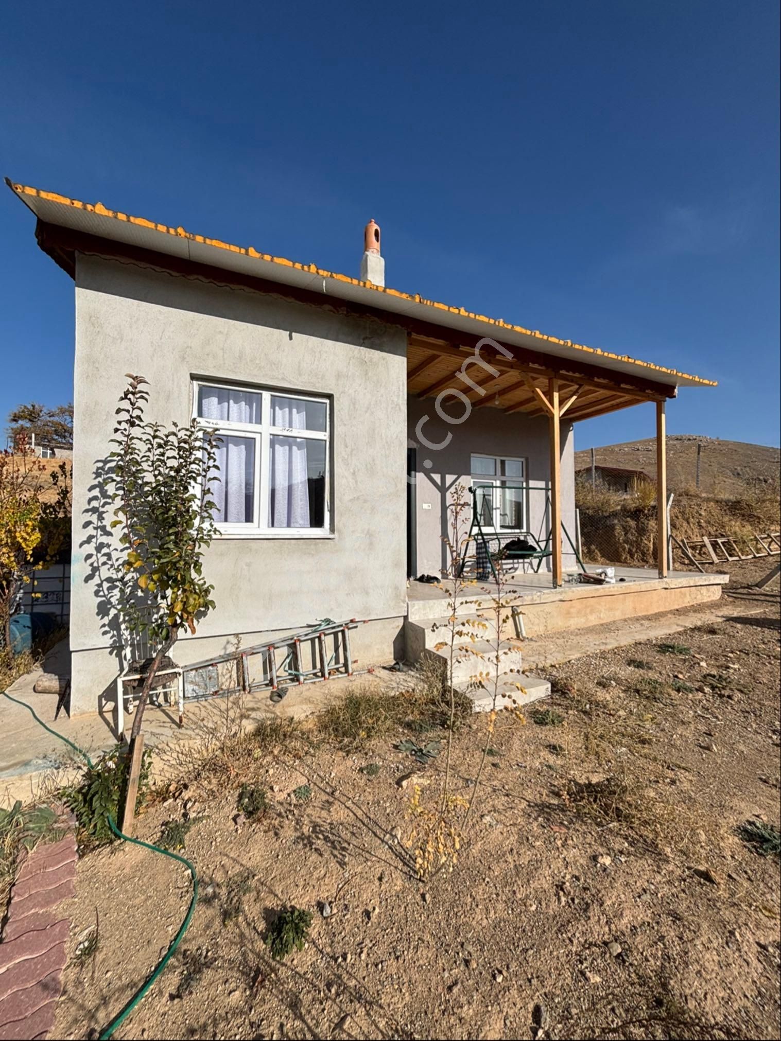 Tatköyde 622 M2 1+1 Evi Olan Satılık Bahçe