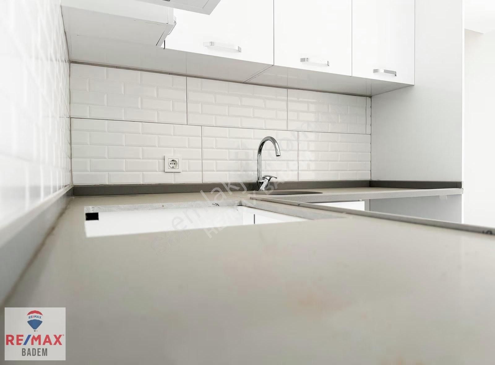 Karaincir Tatil Sitesinde Satılık Geniş Bahçeli Daire - Görsel 25