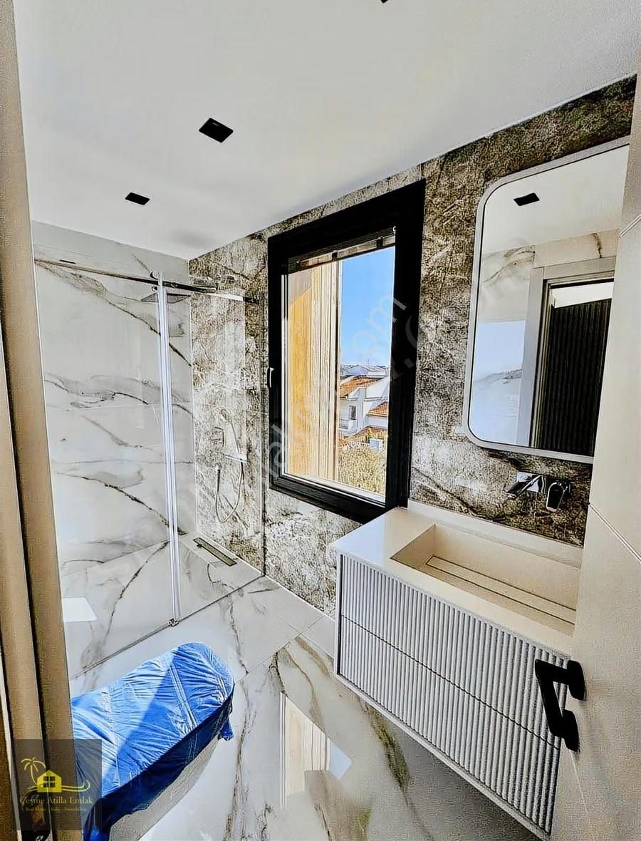 Çeşme'de Deniz Manzaralı Villa Atilla Emlak Çeşme - Görsel 29