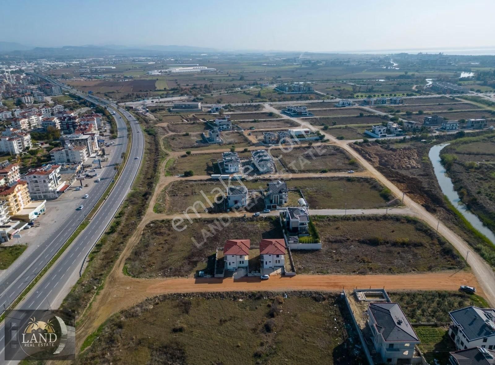 Akdeniz Tarafında Fırsat Arsa - Görsel 2