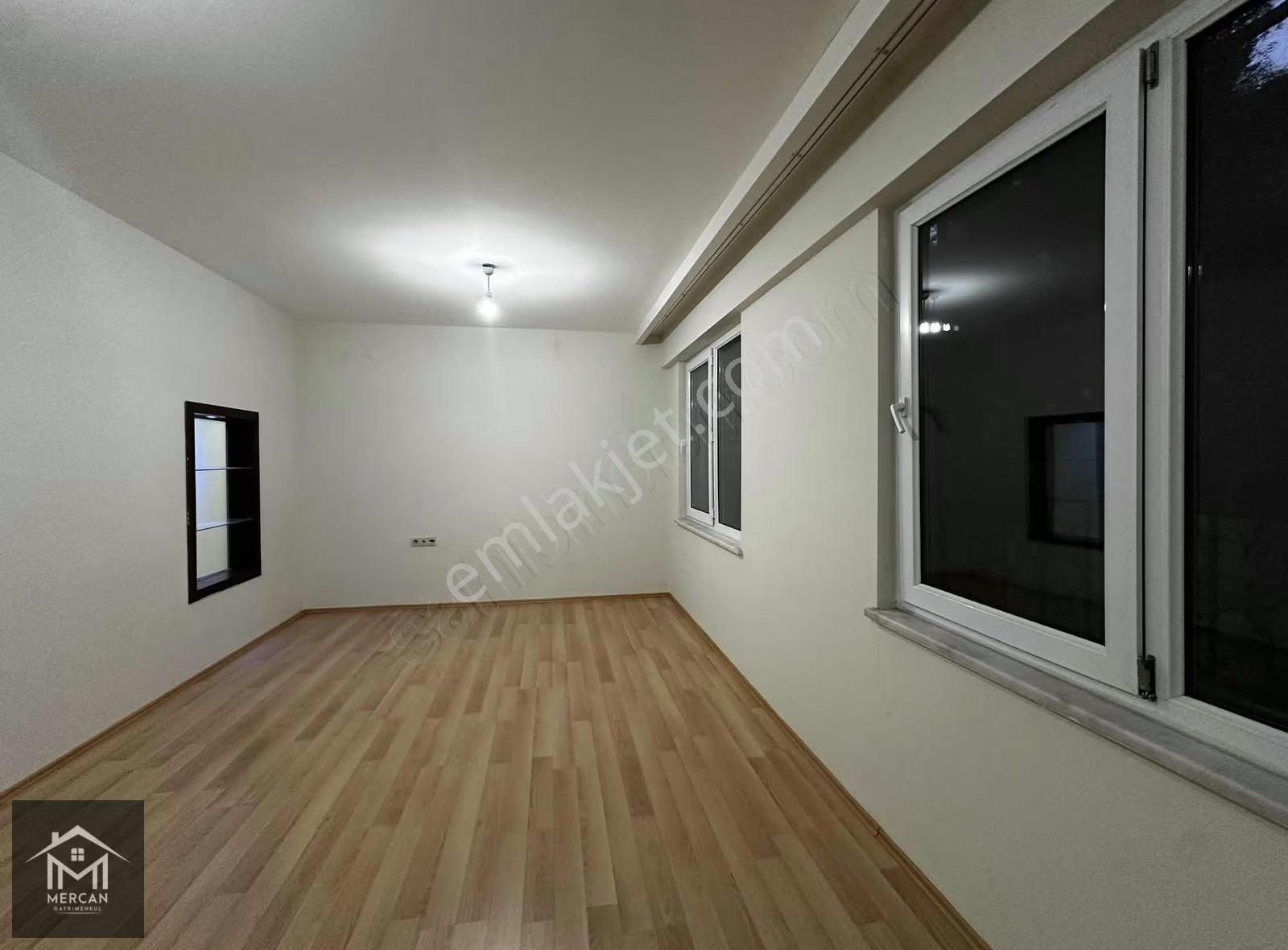 Mercan'dan Bağbaşı Mevki 165 M2 3+1 Satılık Fırsat Daire !! - Görsel 8