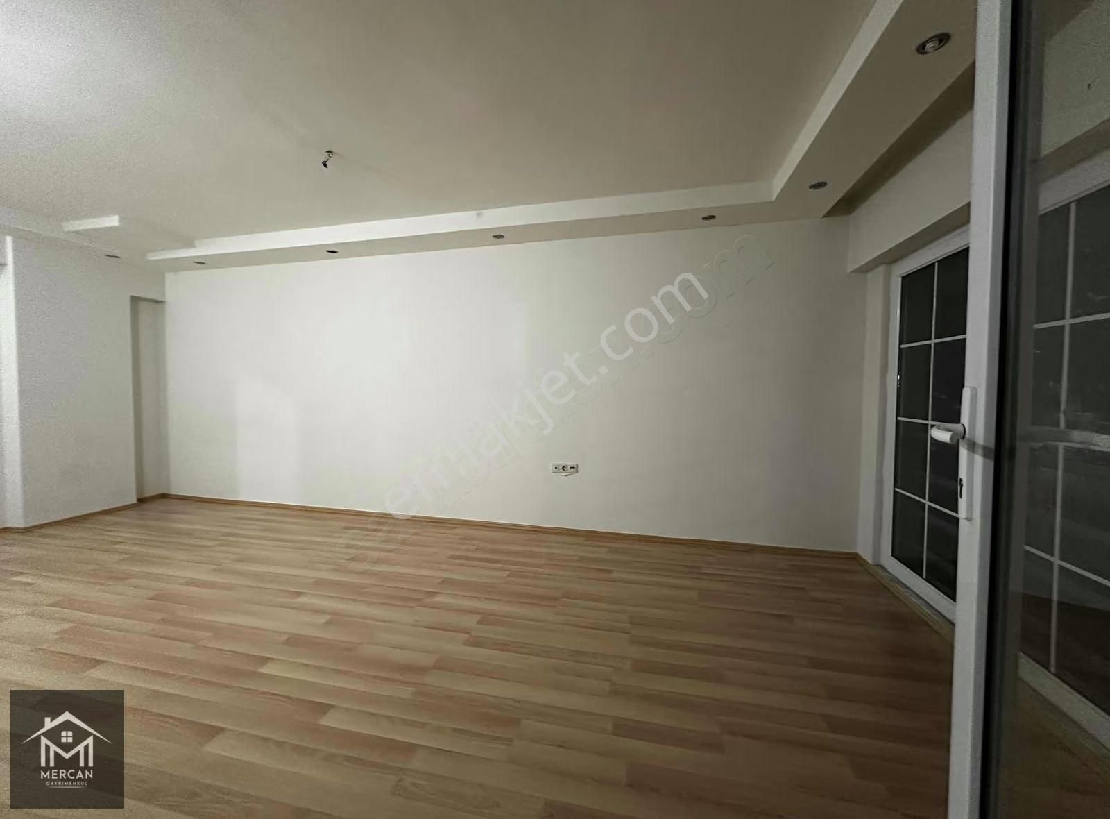 Mercan'dan Bağbaşı Mevki 165 M2 3+1 Satılık Fırsat Daire !! - Görsel 3