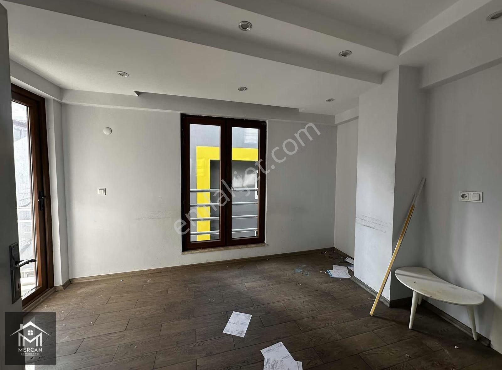 Mercan'dan Forum Avm Mevki,ana Cadde Üzeri Kiralık Ofisler !! - Görsel 18