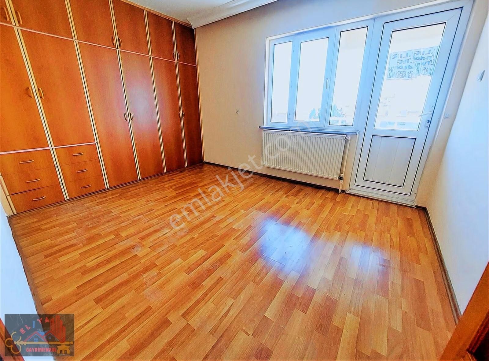 El/ya 'dan Sütlüce Mah. Arakat Geniş 3+1 Satılık Daire - Görsel 10