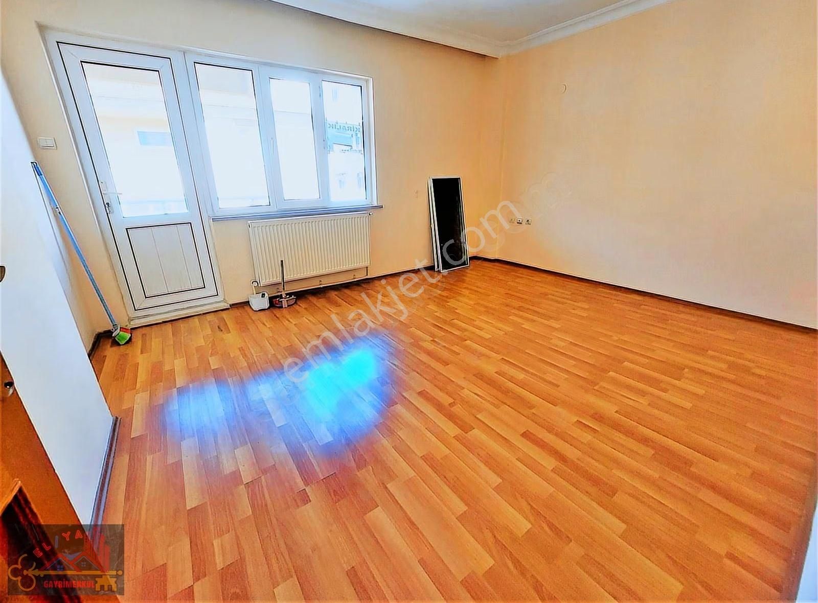 El/ya 'dan Sütlüce Mah. Arakat Geniş 3+1 Satılık Daire - Görsel 11