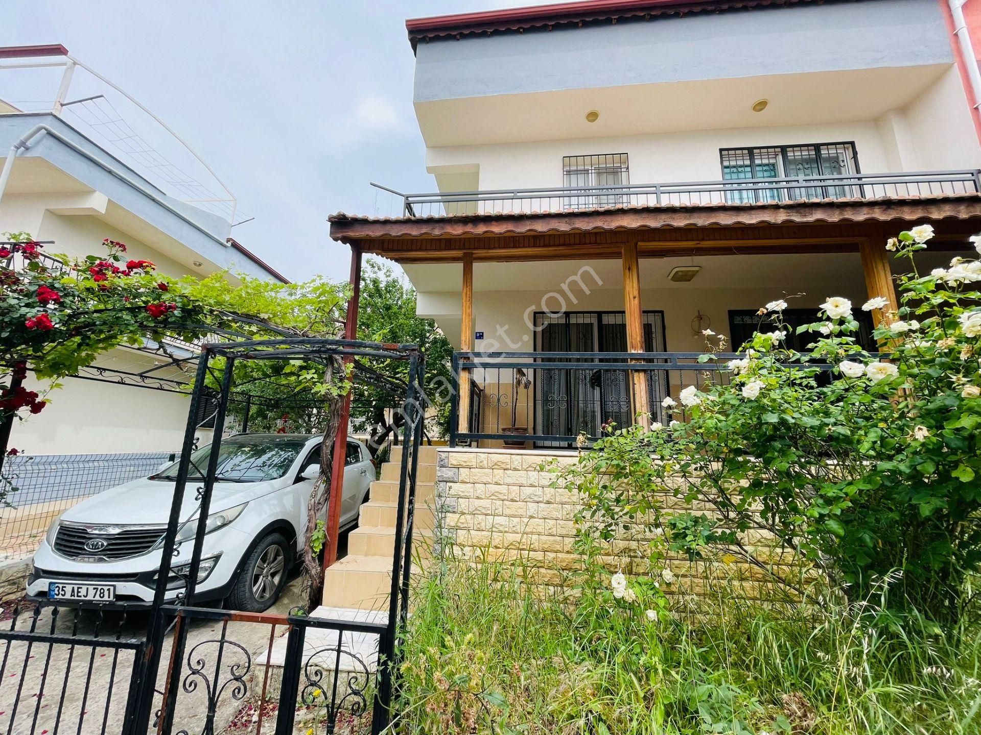 Şok Fiyat ! Aclass'dan Kusadasında Acıl Satılık -bahçelı-otoparklı-full Esyalı Fırsat Vılla - Görsel 9