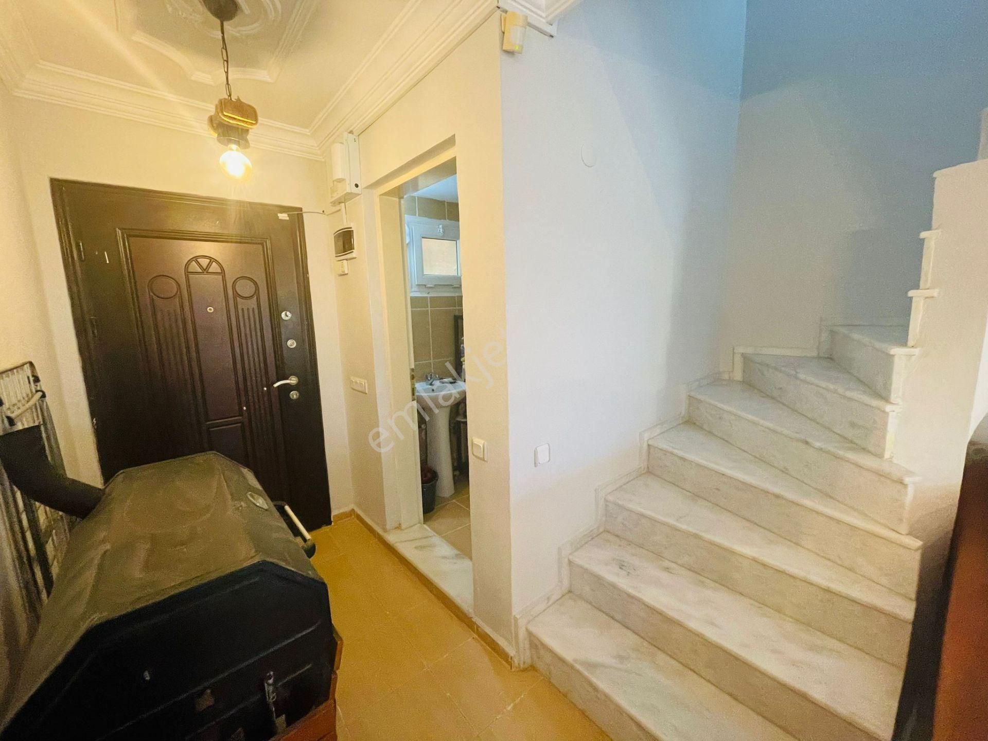 Şok Fiyat ! Aclass'dan Kusadasında Acıl Satılık -bahçelı-otoparklı-full Esyalı Fırsat Vılla - Görsel 20