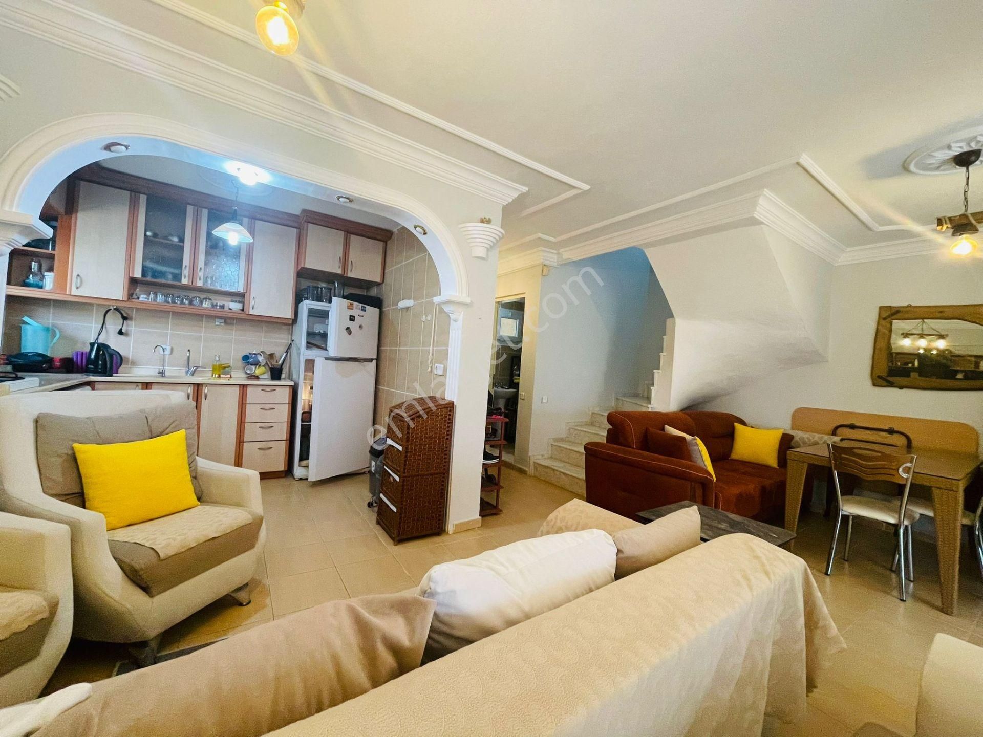 Şok Fiyat ! Aclass'dan Kusadasında Acıl Satılık -bahçelı-otoparklı-full Esyalı Fırsat Vılla - Görsel 19