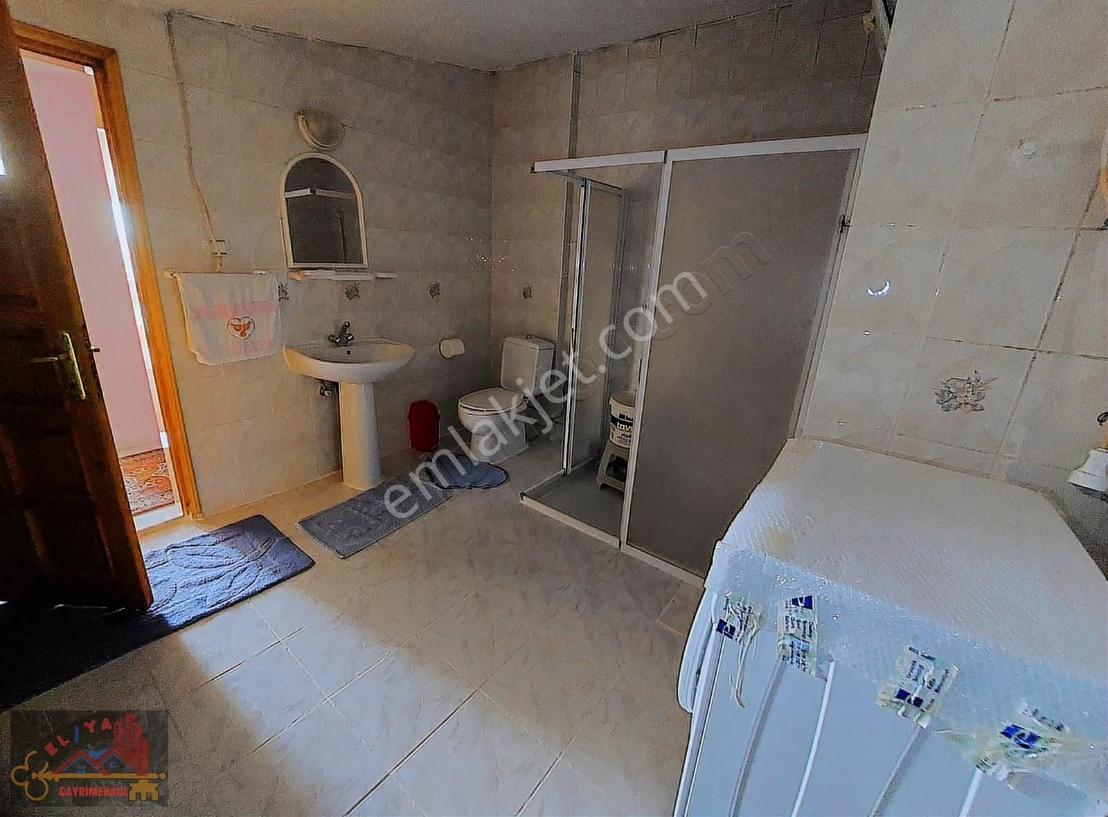 El/ya 'dan Sütlüce Mah. Geniş Kapalı Teraslı 2+1 Satılık Daire - Görsel 11