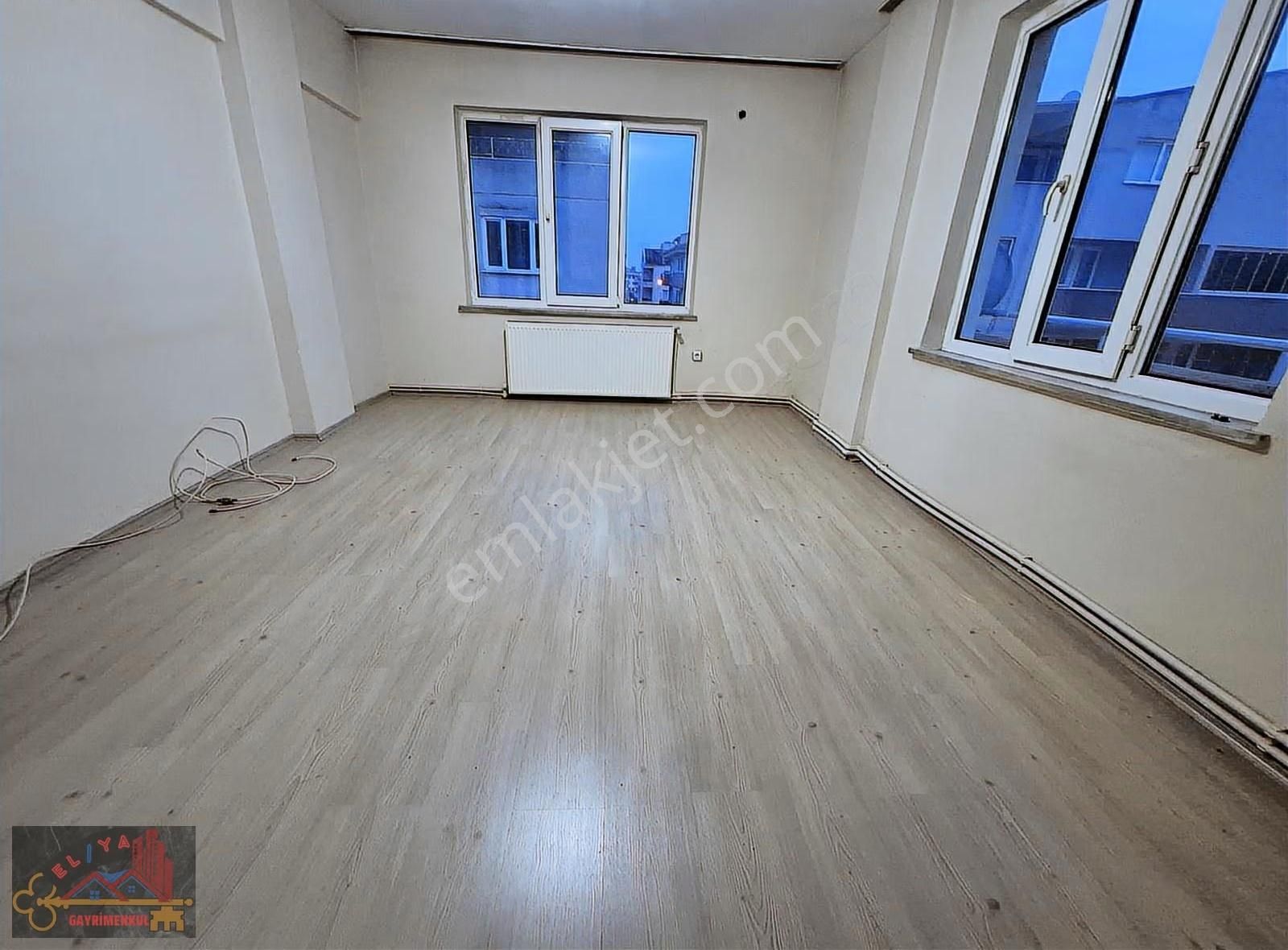 El/ya'dan Bahçelievler Çarşamba Arkası Geniş 3+1 Kiralık Daire - Görsel 6