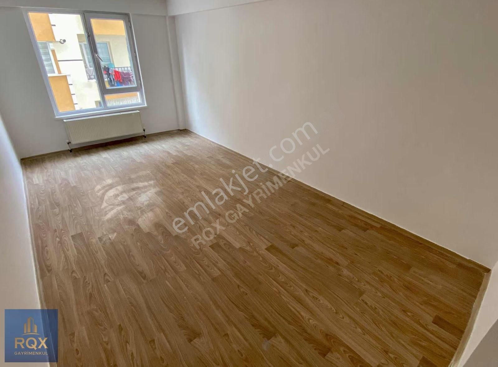 Topçuda Bağımsız Mutfak Ara Kat Ön Cephe Asansörlü 2+1 Boş Daire - Görsel 31