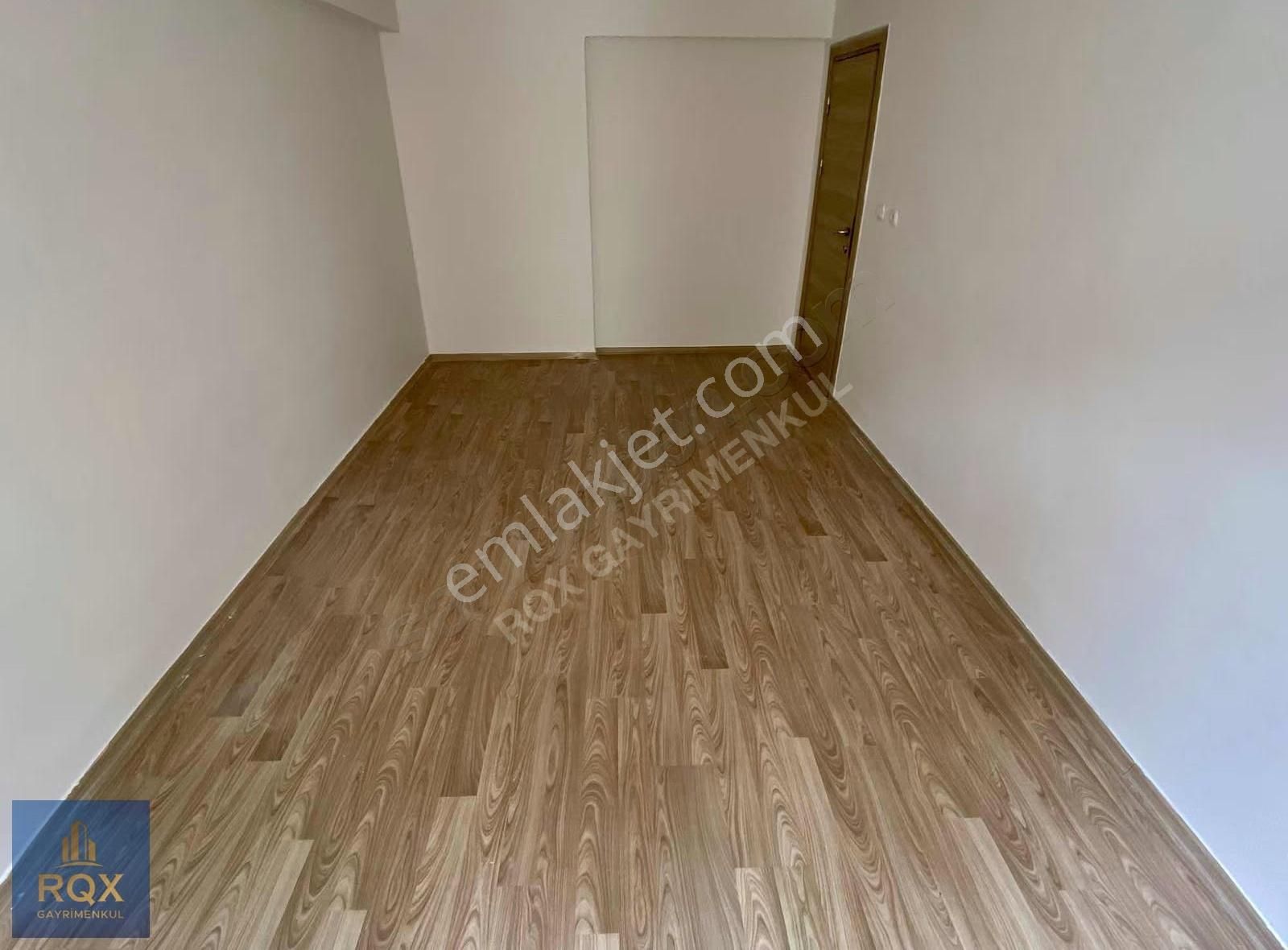 Topçuda Bağımsız Mutfak Ara Kat Ön Cephe Asansörlü 2+1 Boş Daire - Görsel 30