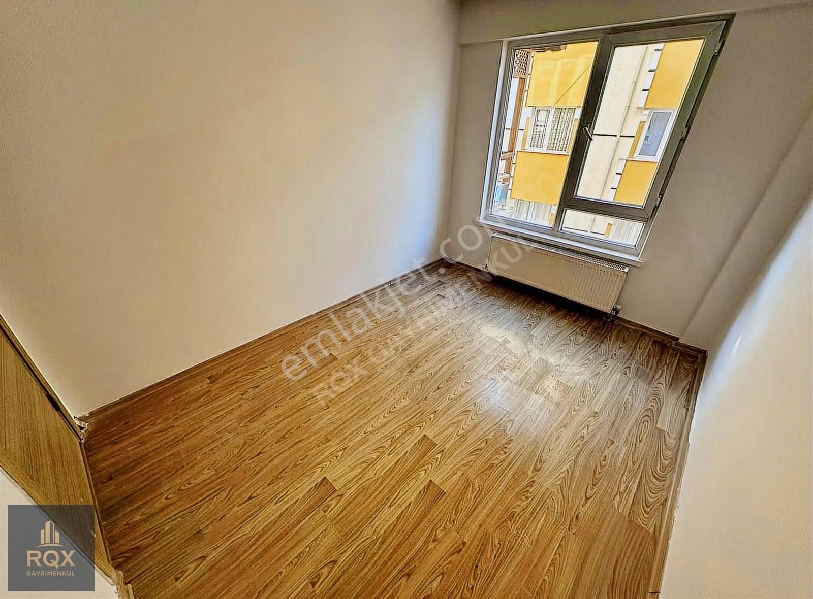 Topçuda Bağımsız Mutfak Ara Kat Ön Cephe Asansörlü 2+1 Boş Daire - Görsel 27