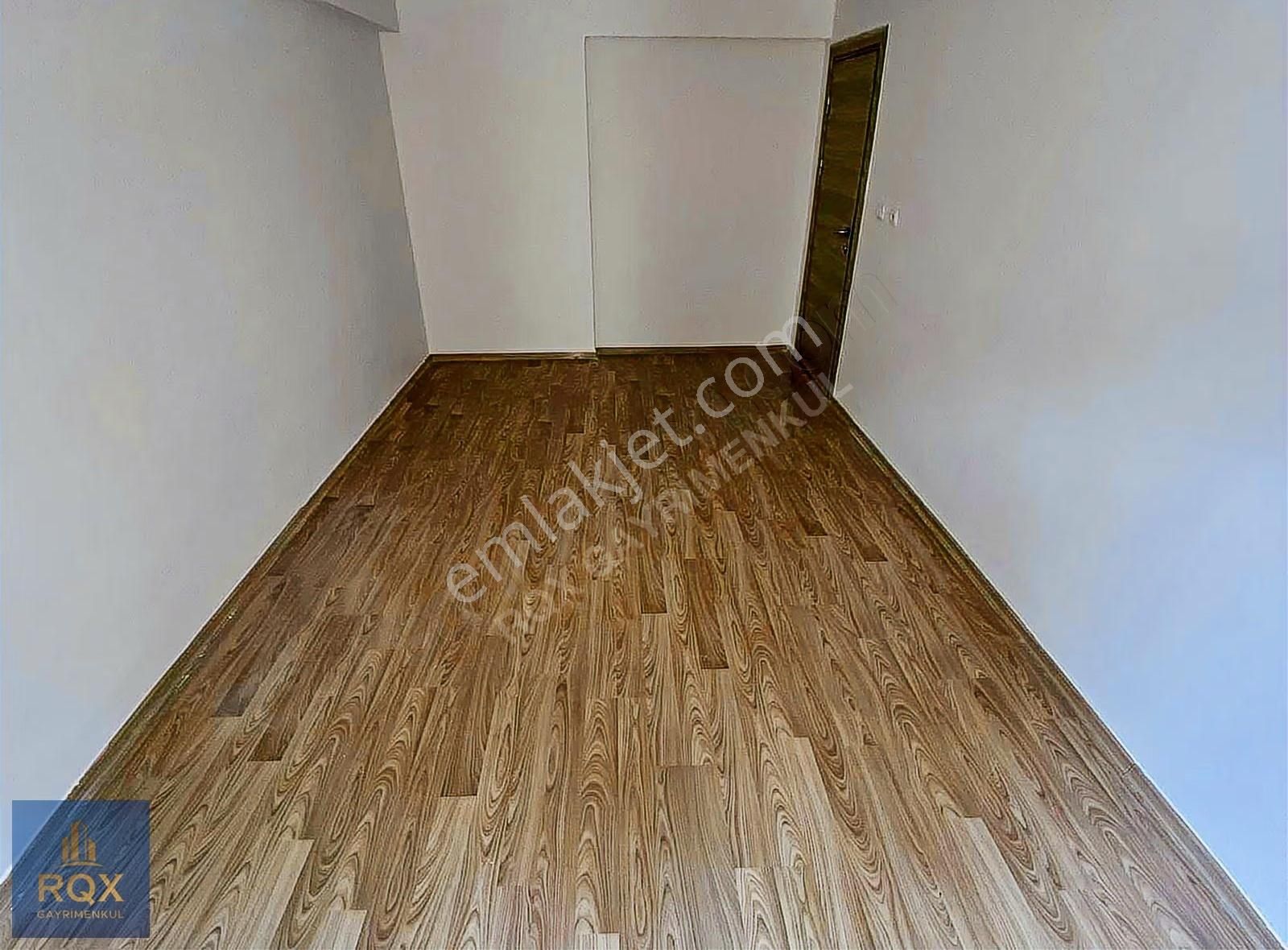 Topçuda Bağımsız Mutfak Ara Kat Ön Cephe Asansörlü 2+1 Boş Daire - Görsel 25