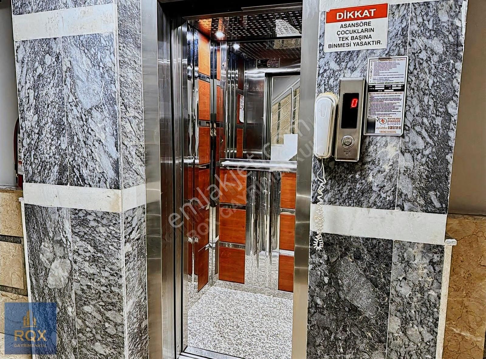 Topçuda Bağımsız Mutfak Ara Kat Ön Cephe Asansörlü 2+1 Boş Daire - Görsel 5